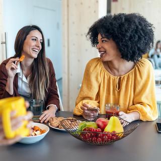 Northix Dekorative Obstschale aus Metall  