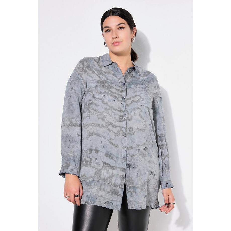 Studio Untold Long Boxy Shape Batik Bluse  
