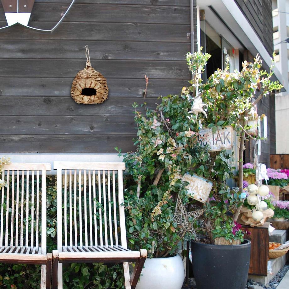 B2X  Nids d'oiseaux de différents modèles 