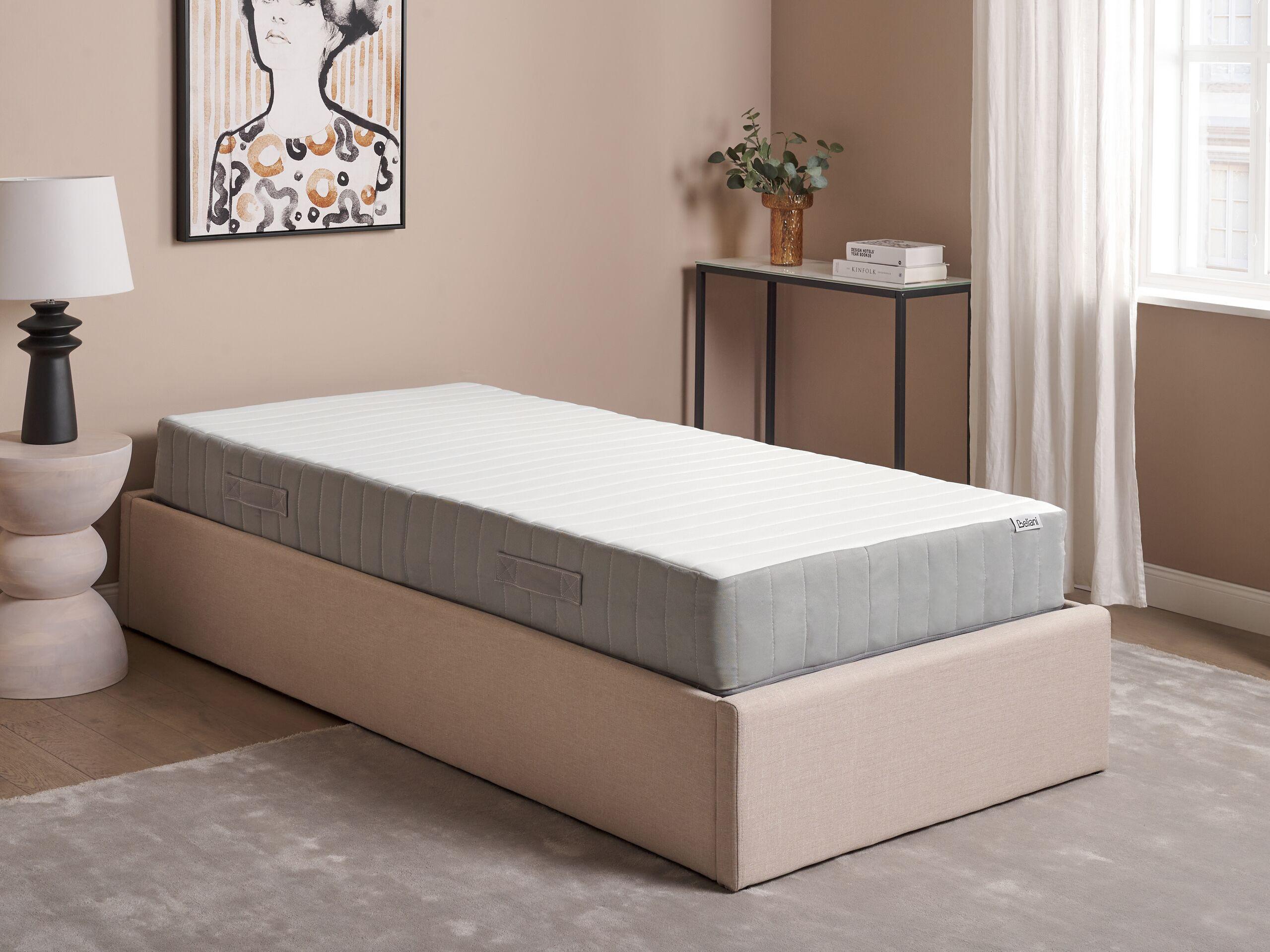 Beliani Matelas à ressorts ensachés en Ressorts ensachés FLUFFY - Dur  