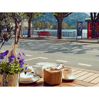 Smartbox  Romantica cena italiana sul Lago di Lugano - Cofanetto regalo 