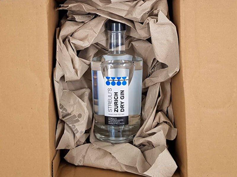 Smartbox  3 livraisons à domicile d'une bouteille de gin suisse artisanale - Coffret Cadeau 