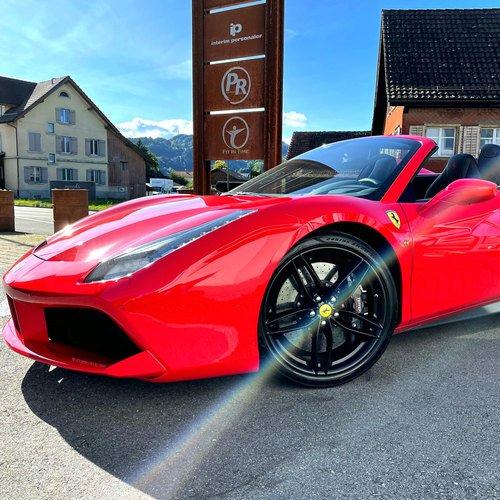 Image of Ferrari 488 Spider Für 3 Stunden Fahren (pour 2 Personnes) Unisex