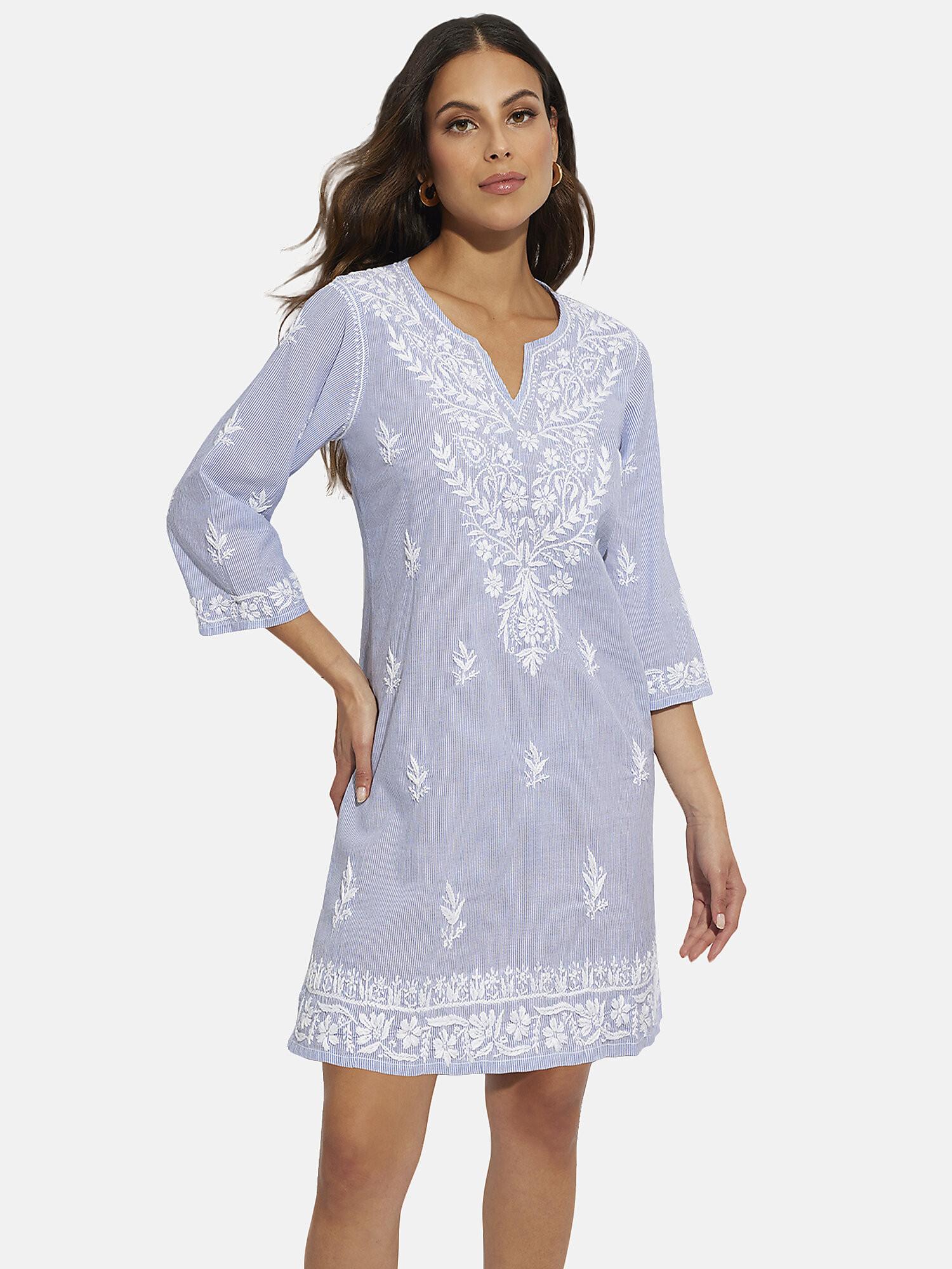 Image of Kurze Bestickte Sommertunika Complementos Unisex Himmelblau M