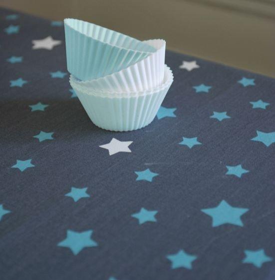 Image of Tischdecke abwaschbar rund oder ovale Sterne Tischdecke abwaschbar rund oder ovale Sterne