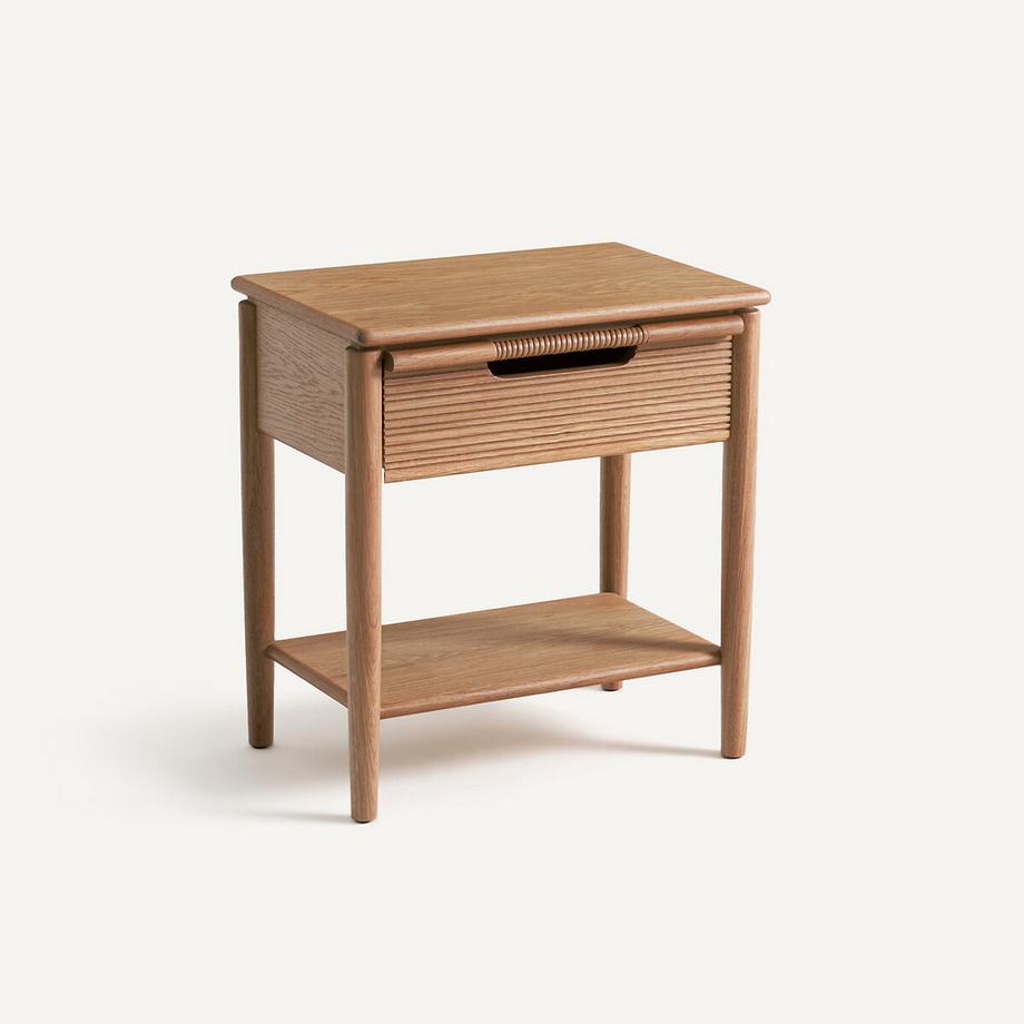 Nachttisch aus massiver Eiche