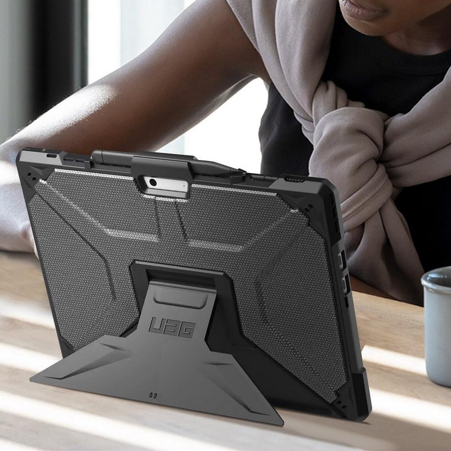 MW  Coque UAG Microsoft Surface Pro 9 