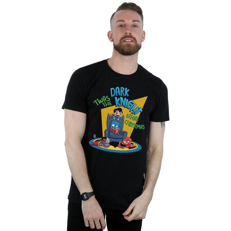 DC COMICS Super Friends Dark Knight Before Christmas T-Shirt  