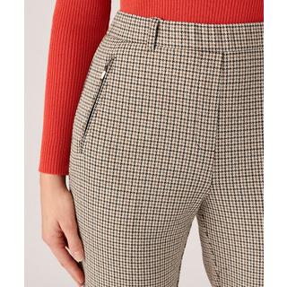 Damart  Pantalon 7/8ème maille milano stretch. 