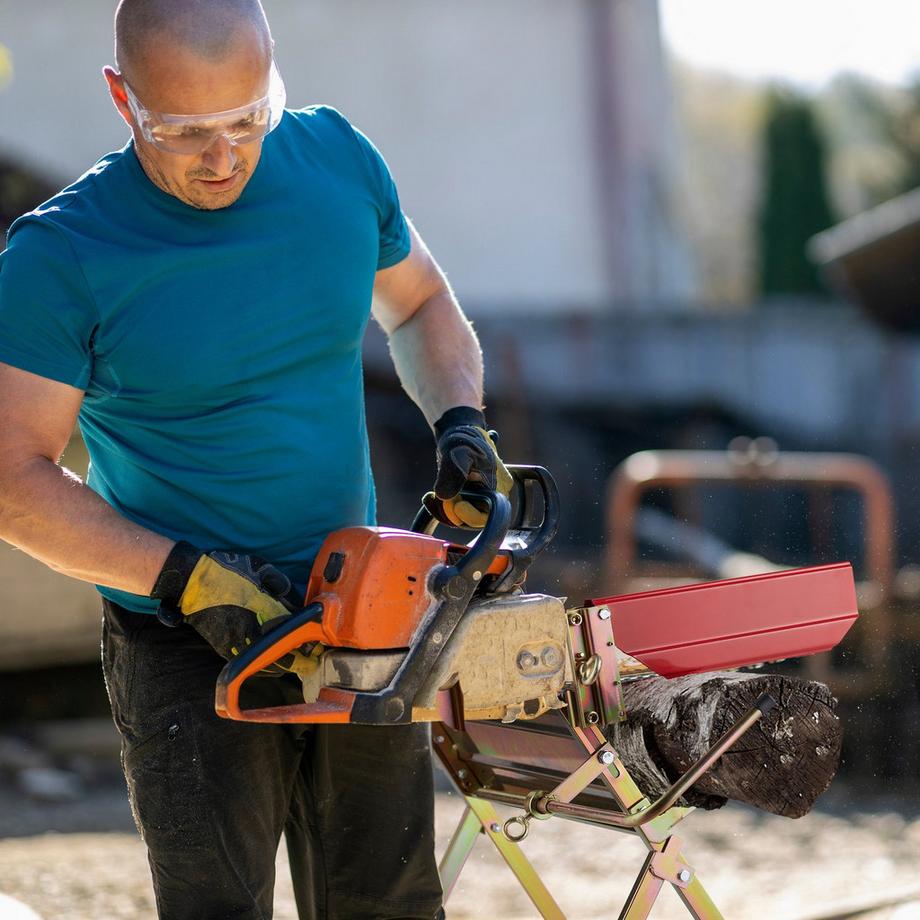 B2X Sägeständer mit Kettensägenhalterung  