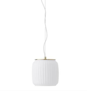 Suspension opaline