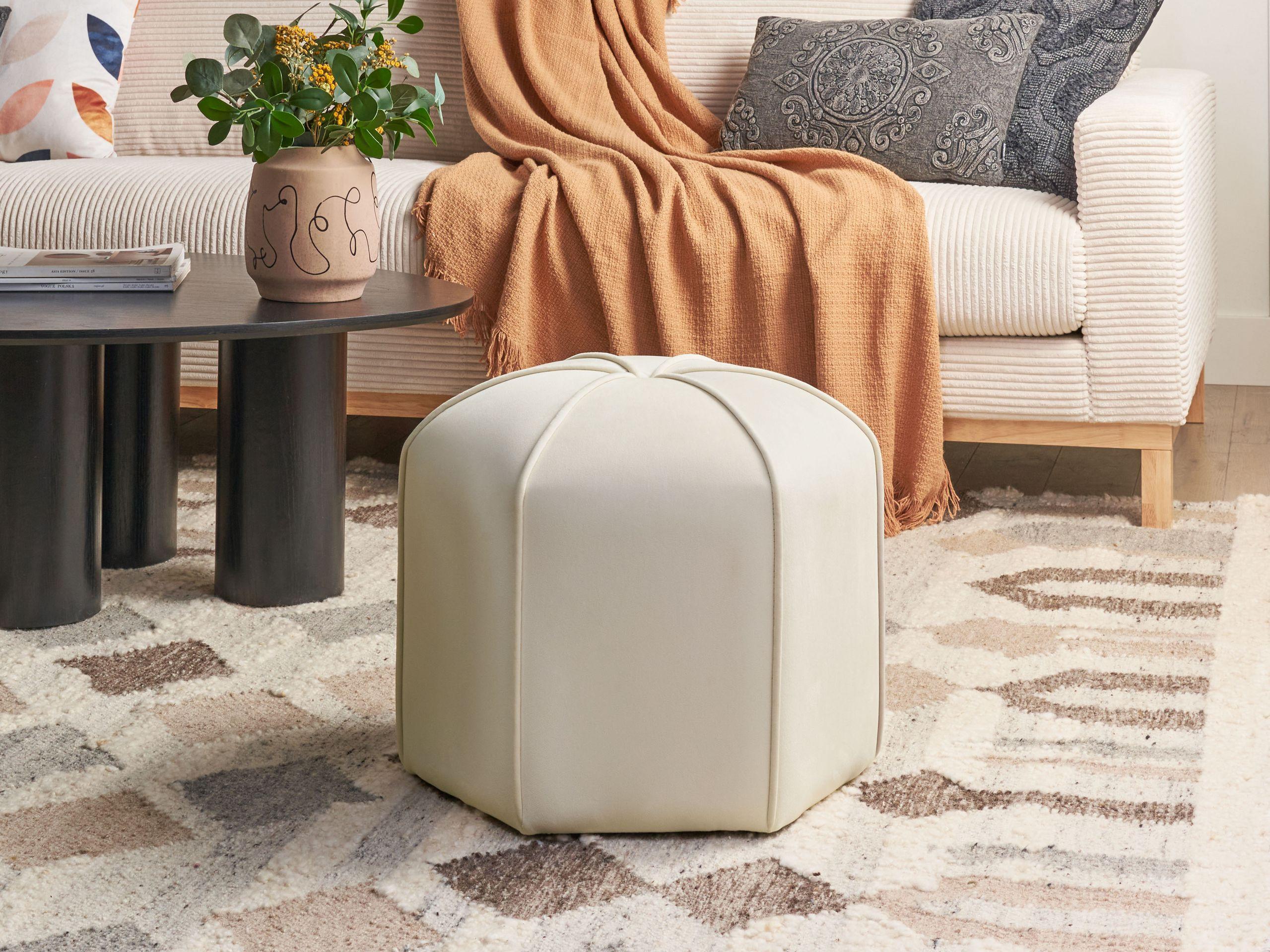 Beliani Pouf aus Samtstoff Modern WISHEK  