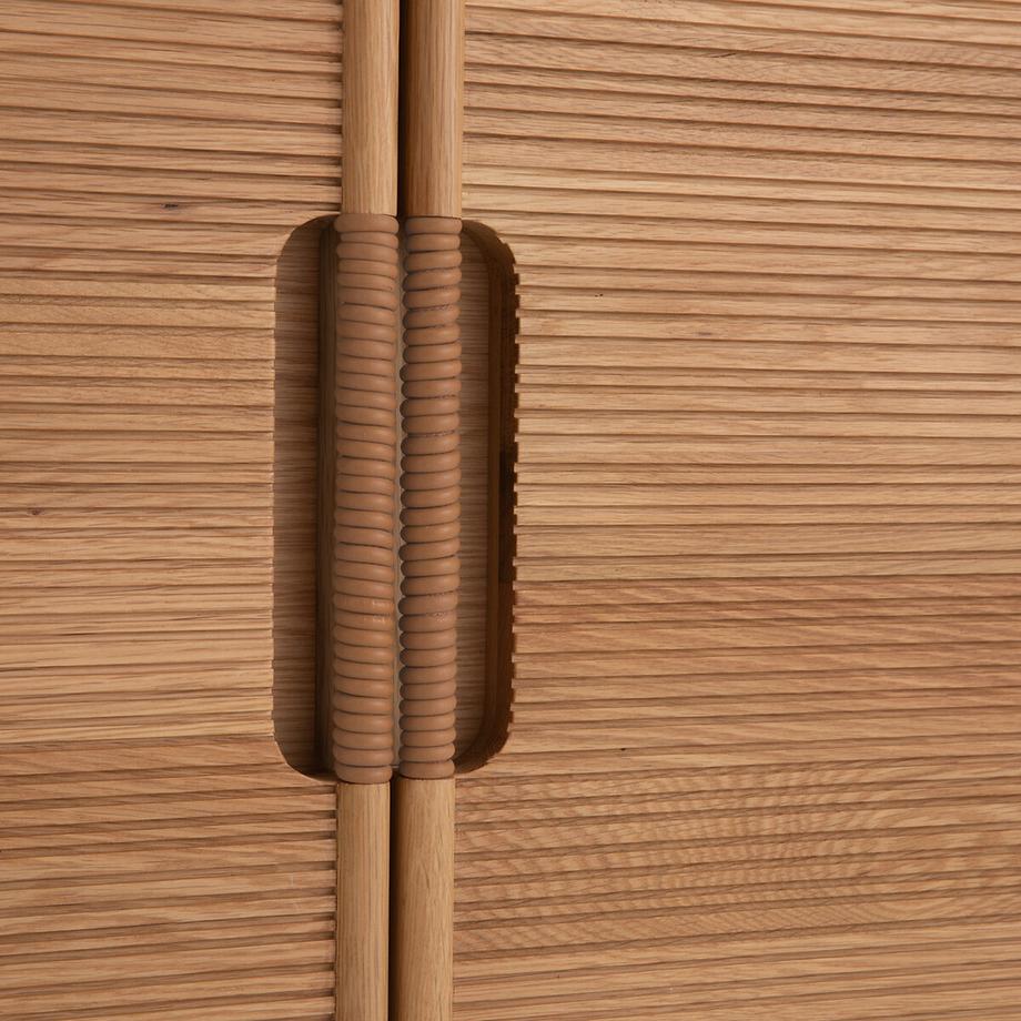 AM.PM Sideboard aus Eiche und Furnier  