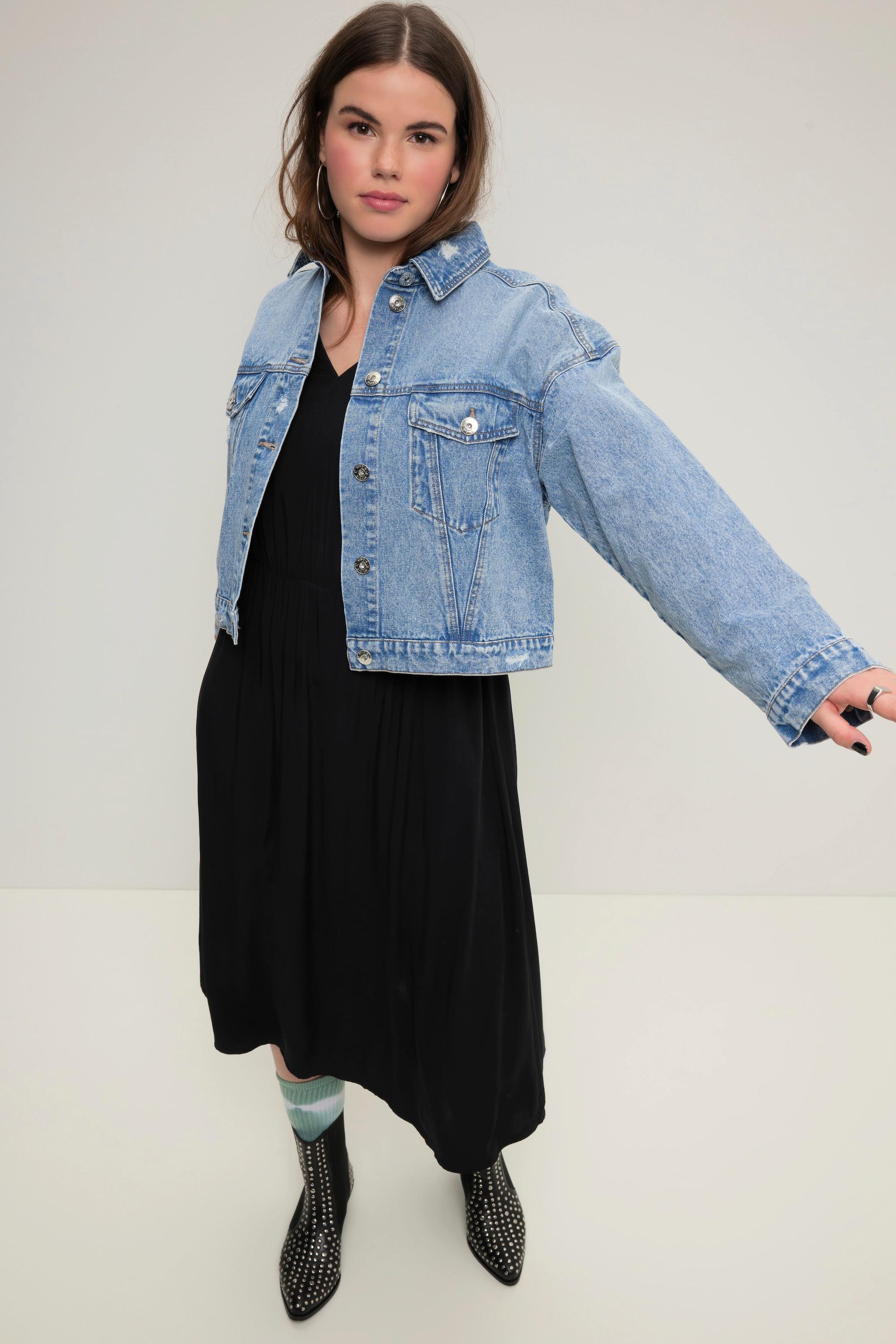 Studio Untold  Veste en jean oversized, look destroy. Col de chemise et poches poitrine 