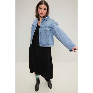 Studio Untold  Veste en jean oversized, look destroy. Col de chemise et poches poitrine 