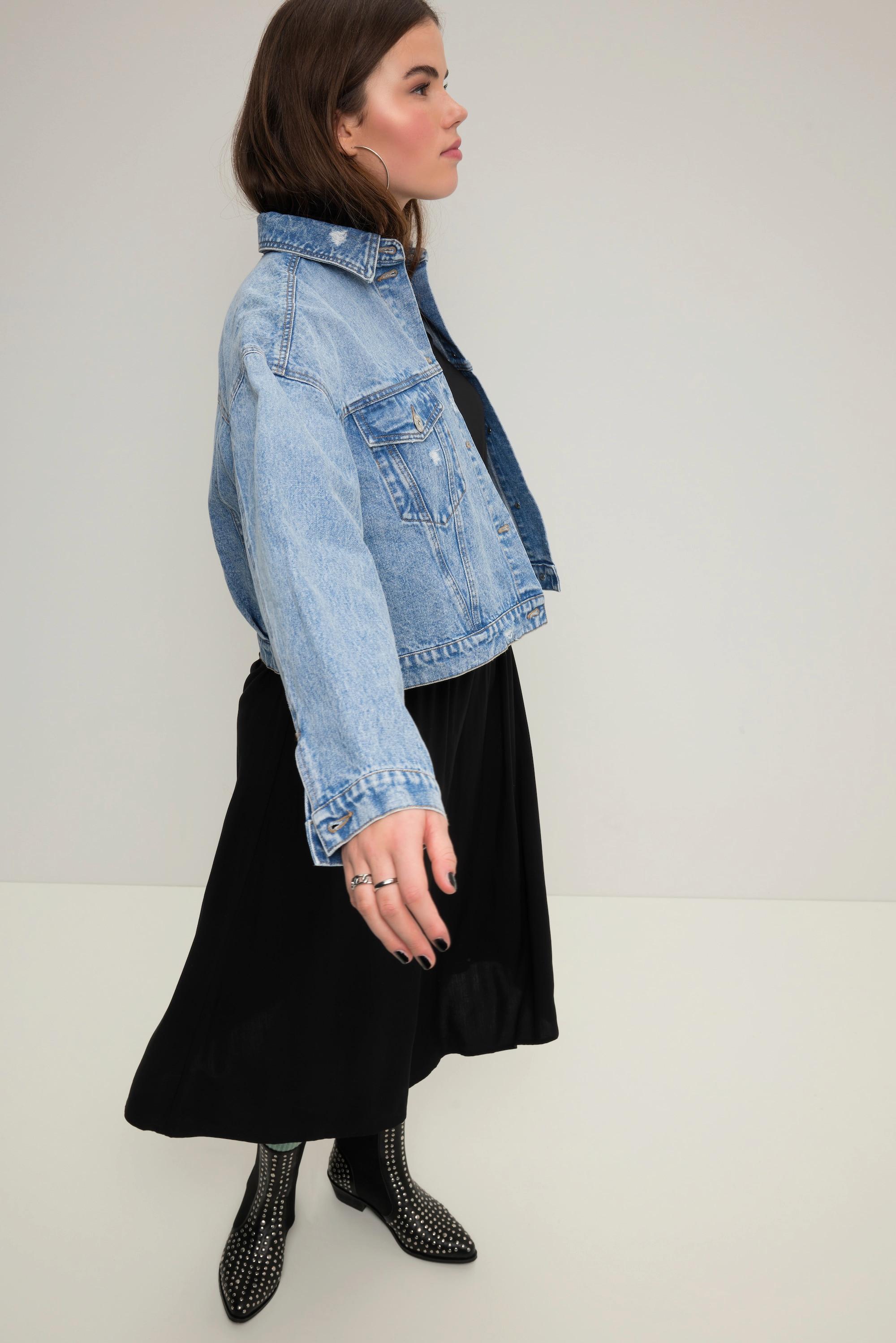 Studio Untold  Veste en jean oversized, look destroy. Col de chemise et poches poitrine 