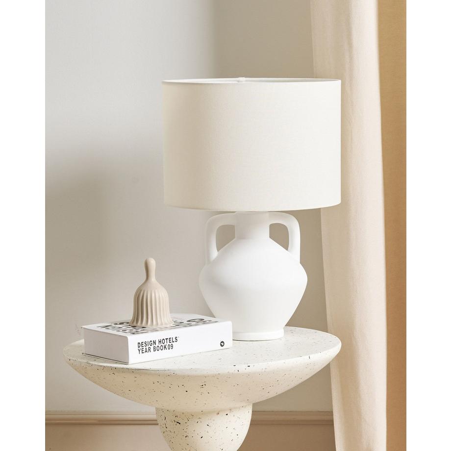 Beliani Tavolino en MgO Moderno CAFFI  