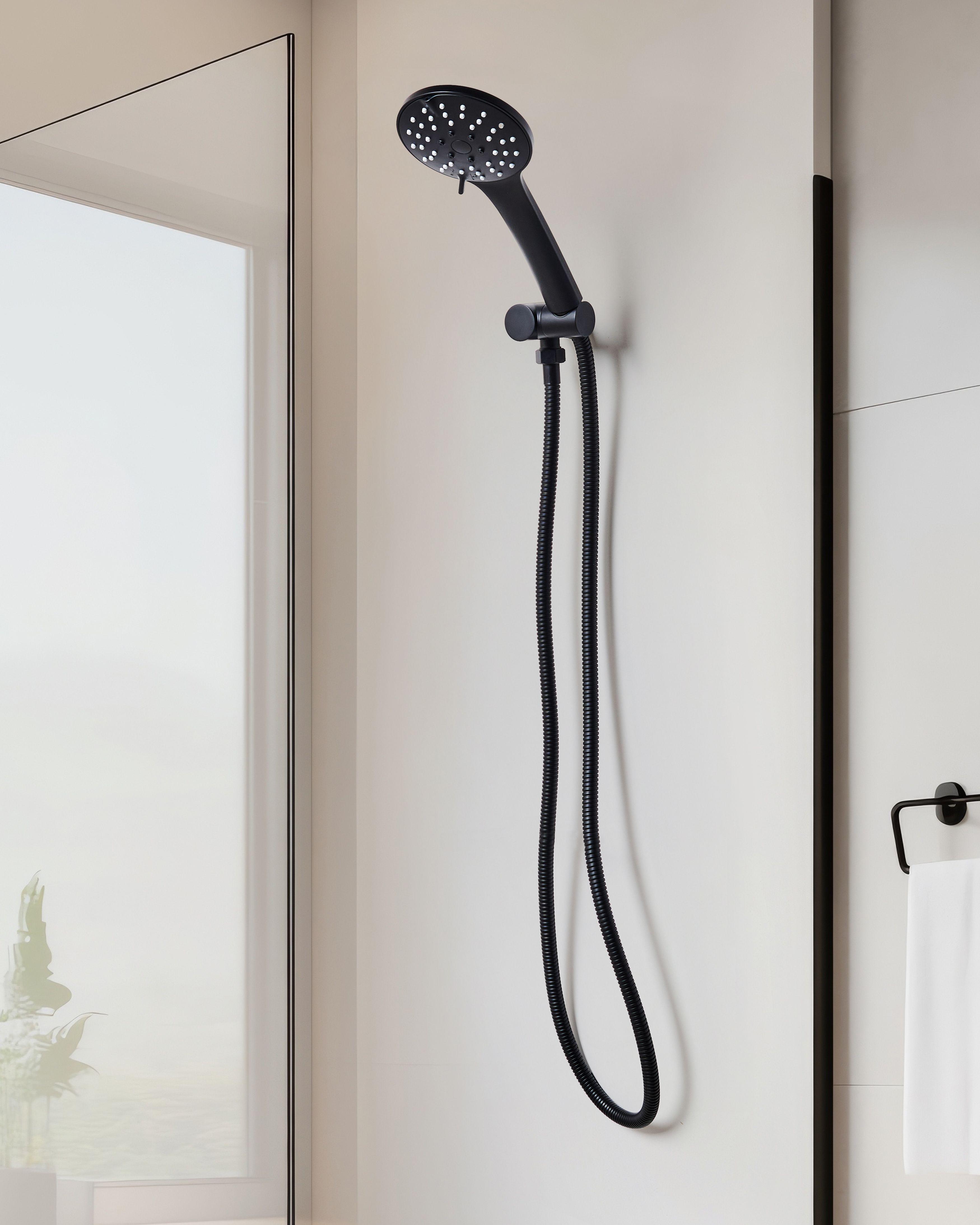 Beliani Duschkopf mit Schlauch aus ABS (robuster Kunststoff) Klassisch CHURUN  