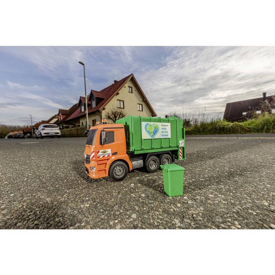 Carson  1:20 MB Arocs Müllwagen 100% RTR 