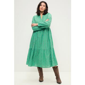 Robe maxi coupe trapèze à rayures en tissu texturé et col tunisien. Manches longues