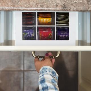 Northix Weiße Teebox mit 9 Fächern  