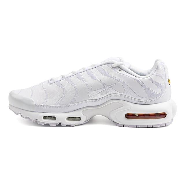 NIKE  AIR MAX PLUS 