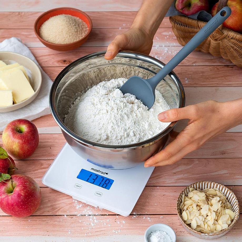 mastrad Küchenwaage bis 15kg Wiederaufladbar  