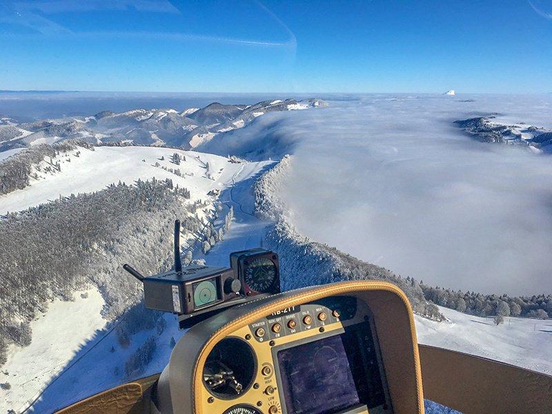 Smartbox  Ausflug in die Luft: 40-minütiger Hubschrauberrundflug über die Alpen mit Grillpause - Geschenkbox 