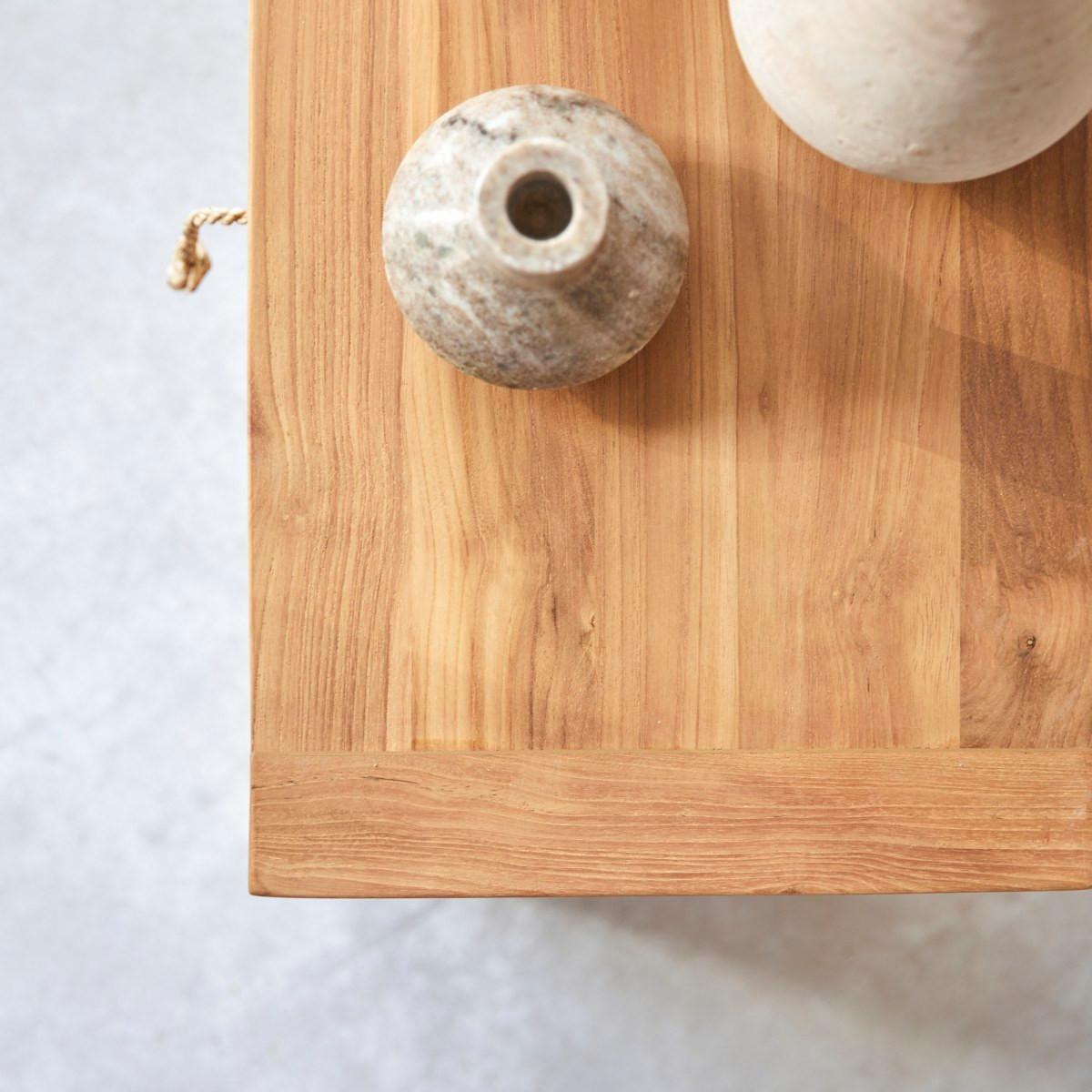 Tikamoon Nachttisch aus massivem Teakholz Minimalys  