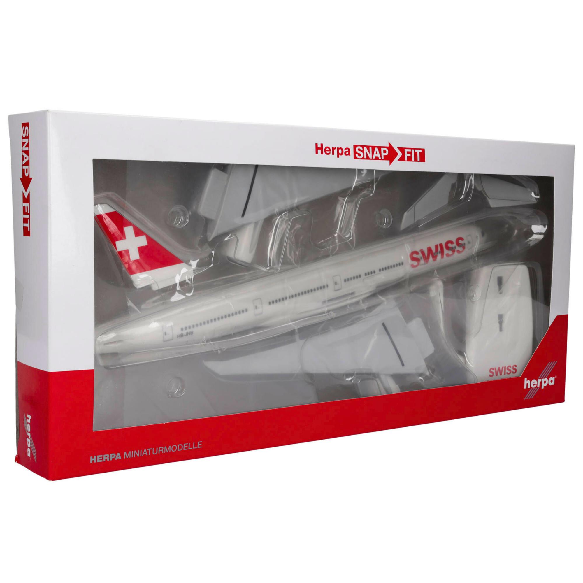 Herpa  Snap-Fit Flugzeugmodell Swiss International Air Lines Boeing 777-300ER (1:200) 