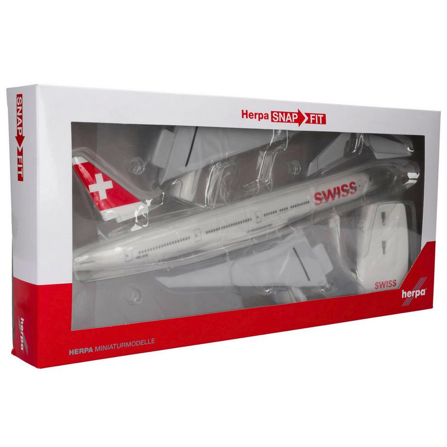 Herpa  Snap-Fit Flugzeugmodell Swiss International Air Lines Boeing 777-300ER (1:200) 