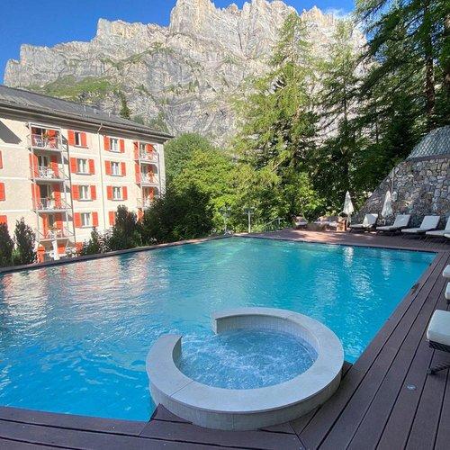 Image of Wellness-aufenthalt In Leukerbad Inkl. 3-gänge-menü (für 2 Personen) Unisex