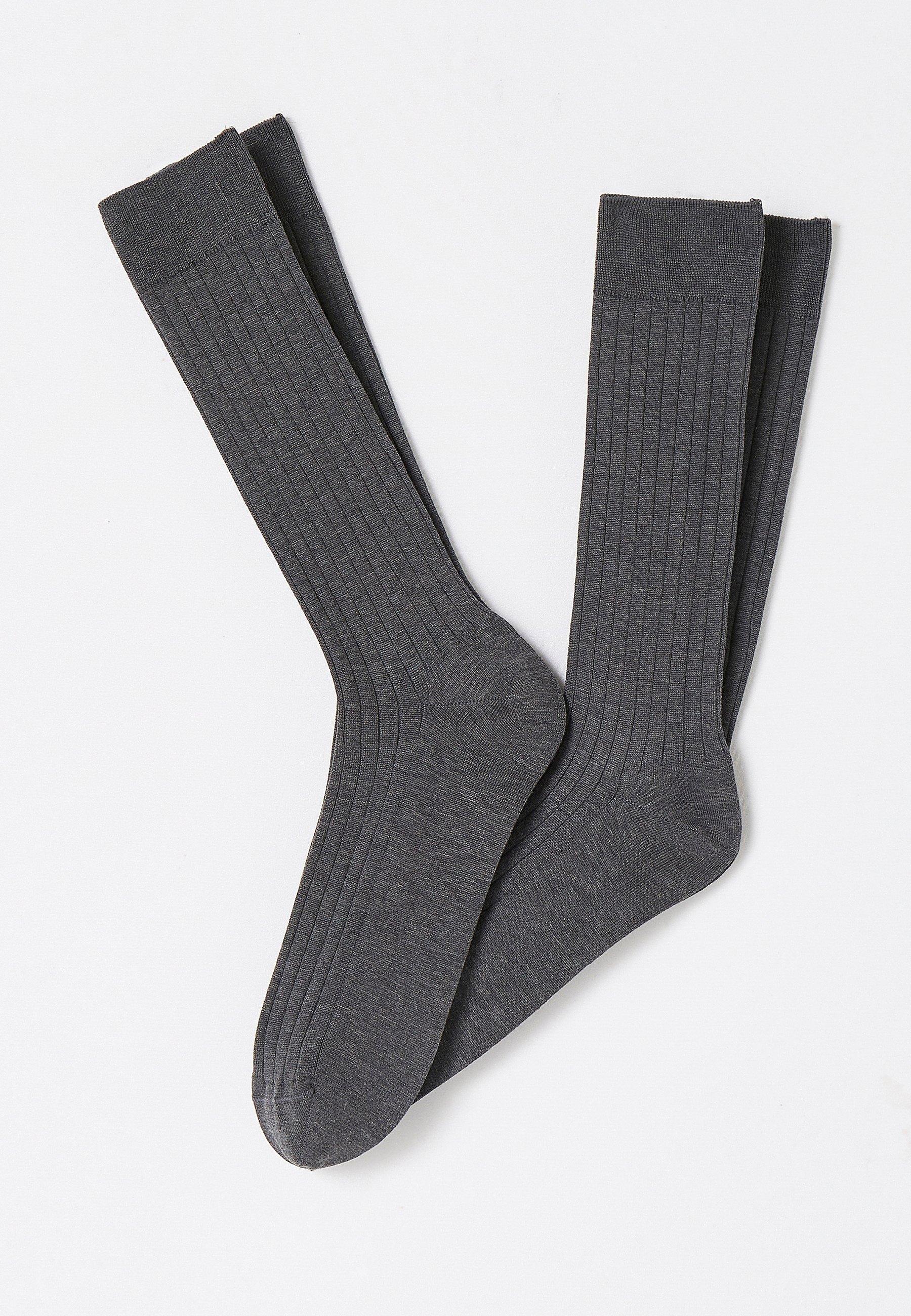 Image of Socken Aus Fil-d`ecosse-mischung. Herren Grau 39-41