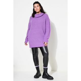 Studio Untold  Maglione dolcevita dal taglio lungo e oversize con maniche lunghe 