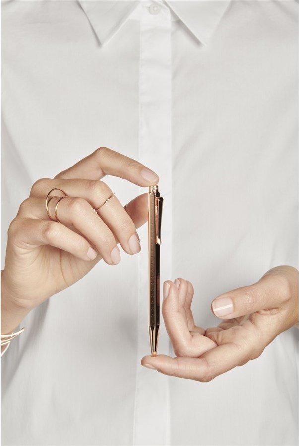 Caran d'Ache Kugelschreiber Ecridor Chevron  