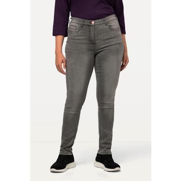 Jean Skinny modèle Sarah. Coupe étroite 5 poches, taille haute.