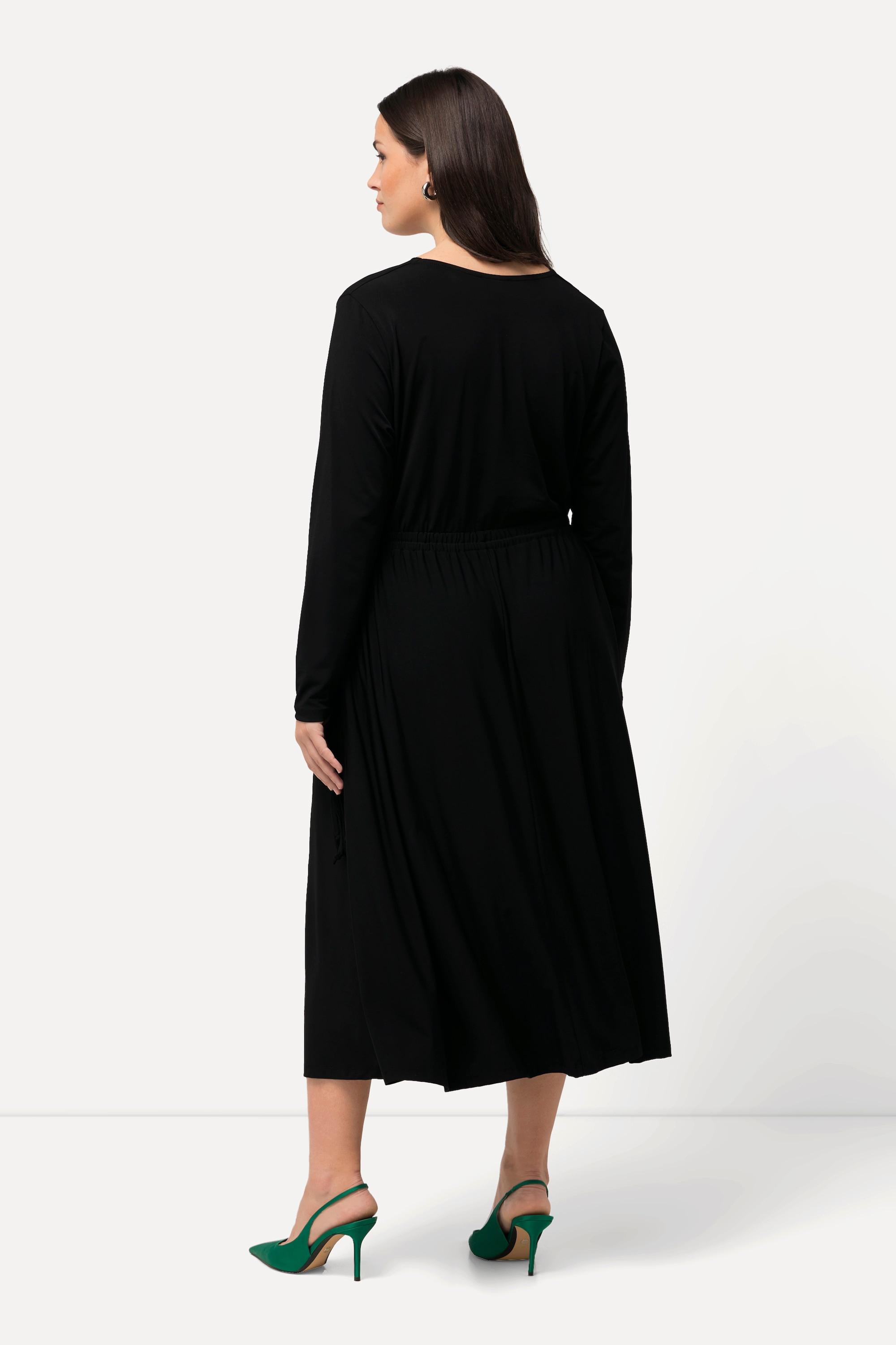 Ulla Popken  Robe jersey, coupe évasée, style cache-cœur, col V, manches longues 