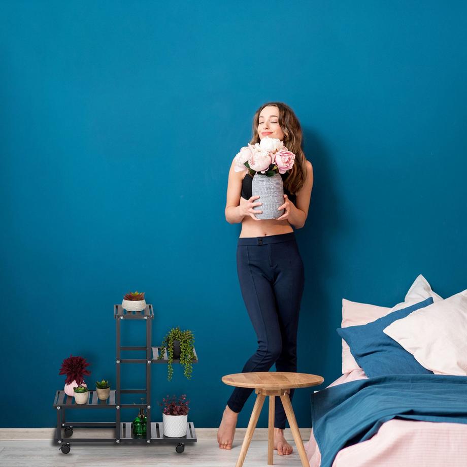 Northix Portafiori nero con ruote  