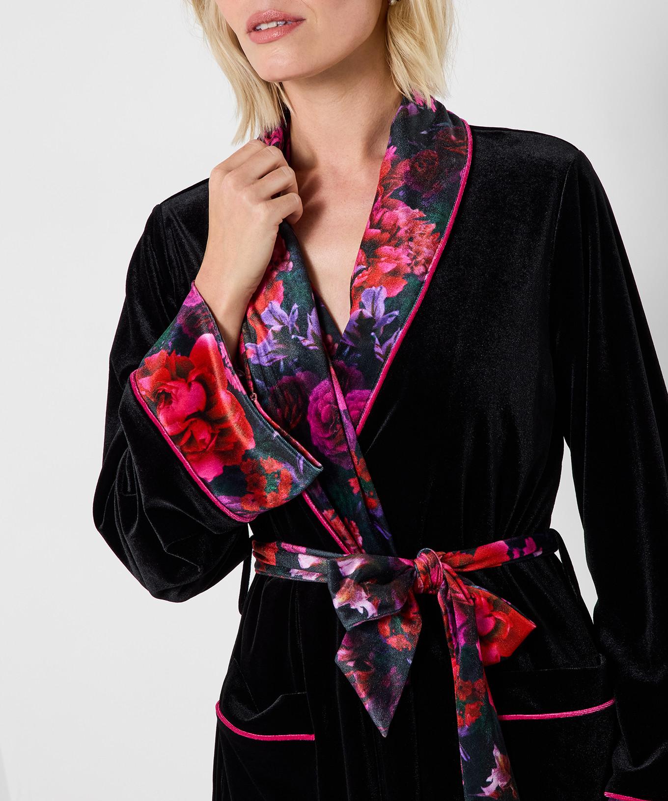 Joe Browns Boutique Velours Morgenmantel mit Blumenmuster  