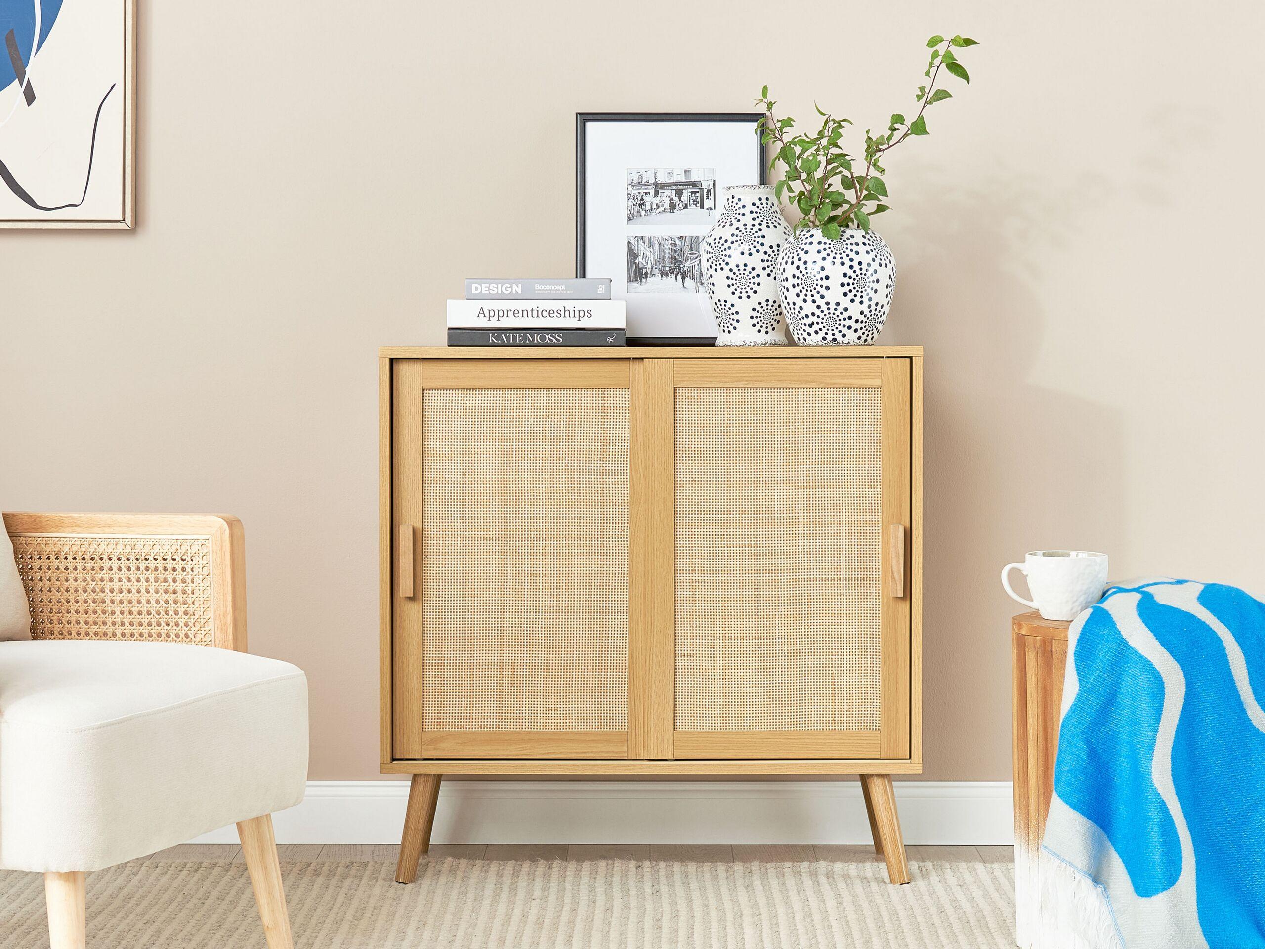 Beliani Commode en Panneau de particules de bois Scandinave HODGEN  