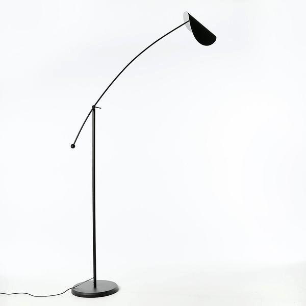 AM.PM Stehlampe Funambule in Bogenform  