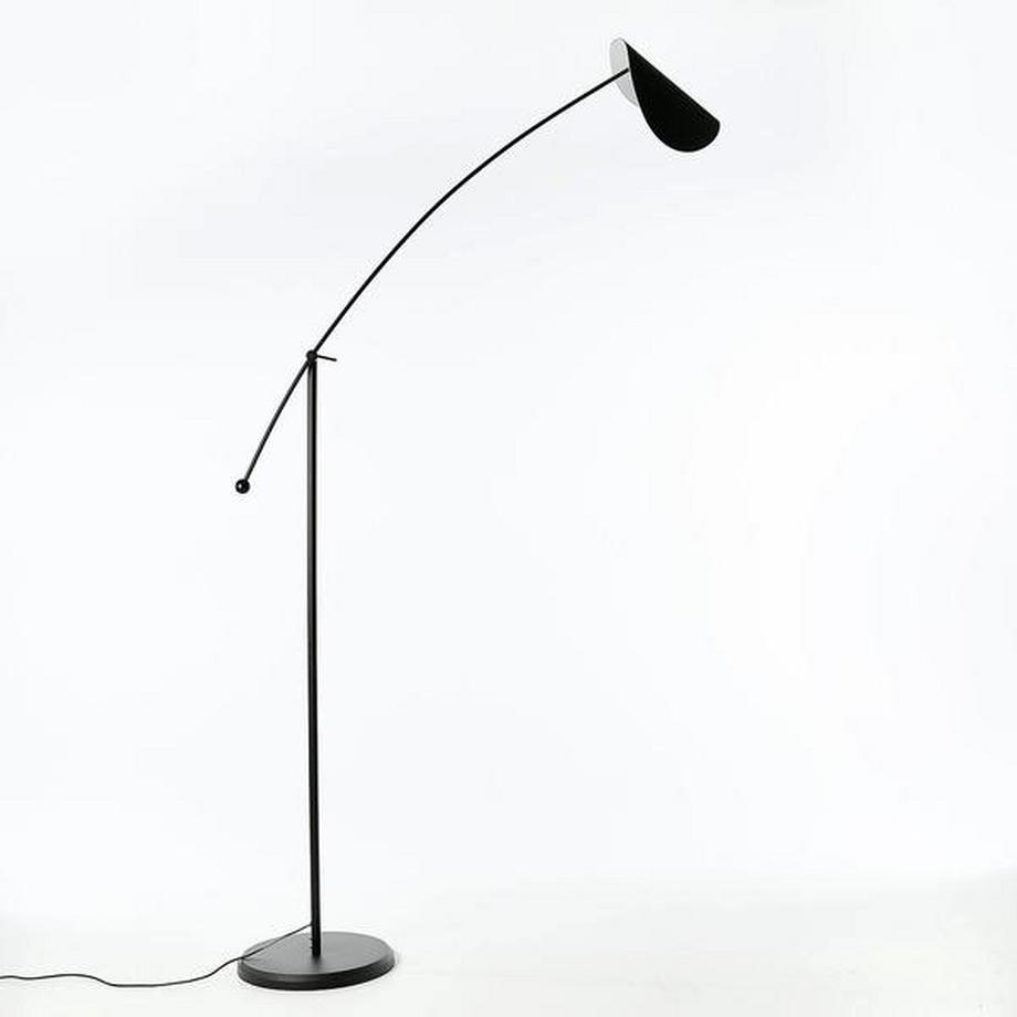 AM.PM Stehlampe Funambule in Bogenform  