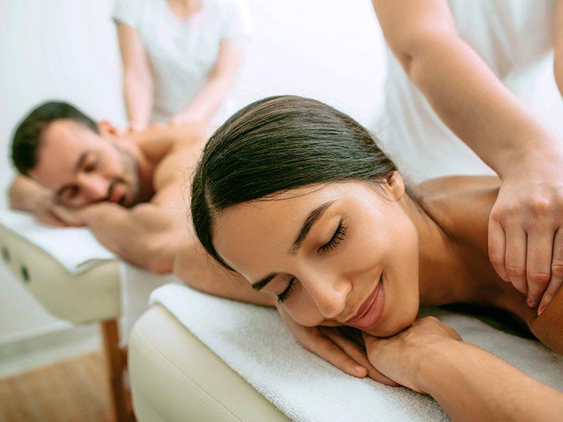 Smartbox  Bien-être dans le Valais : un massage en couple avec accès au spa d'Anzère - Coffret Cadeau 