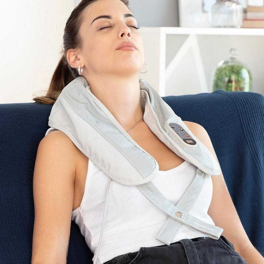 InnovaGoods Appareil de massage avec chauffage - tapotement  