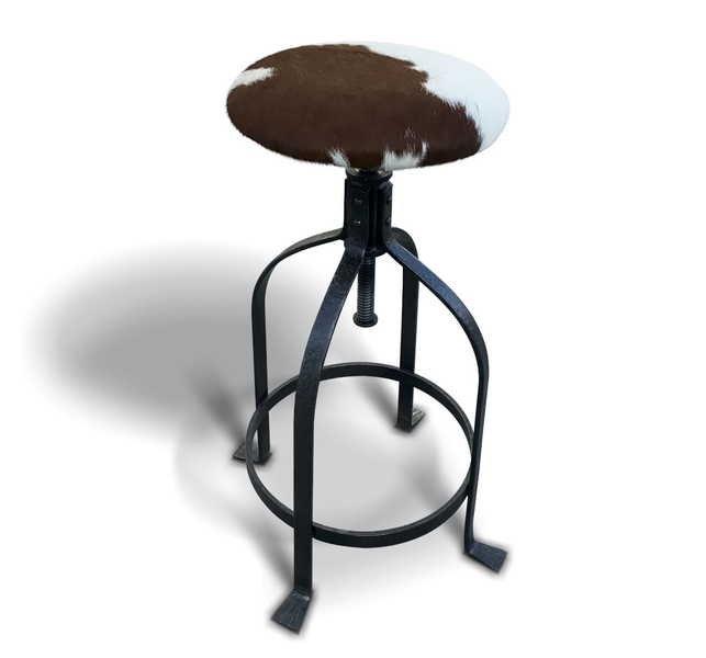 mutoni Tabouret de bar Corby Cow en cuir de vache H85  