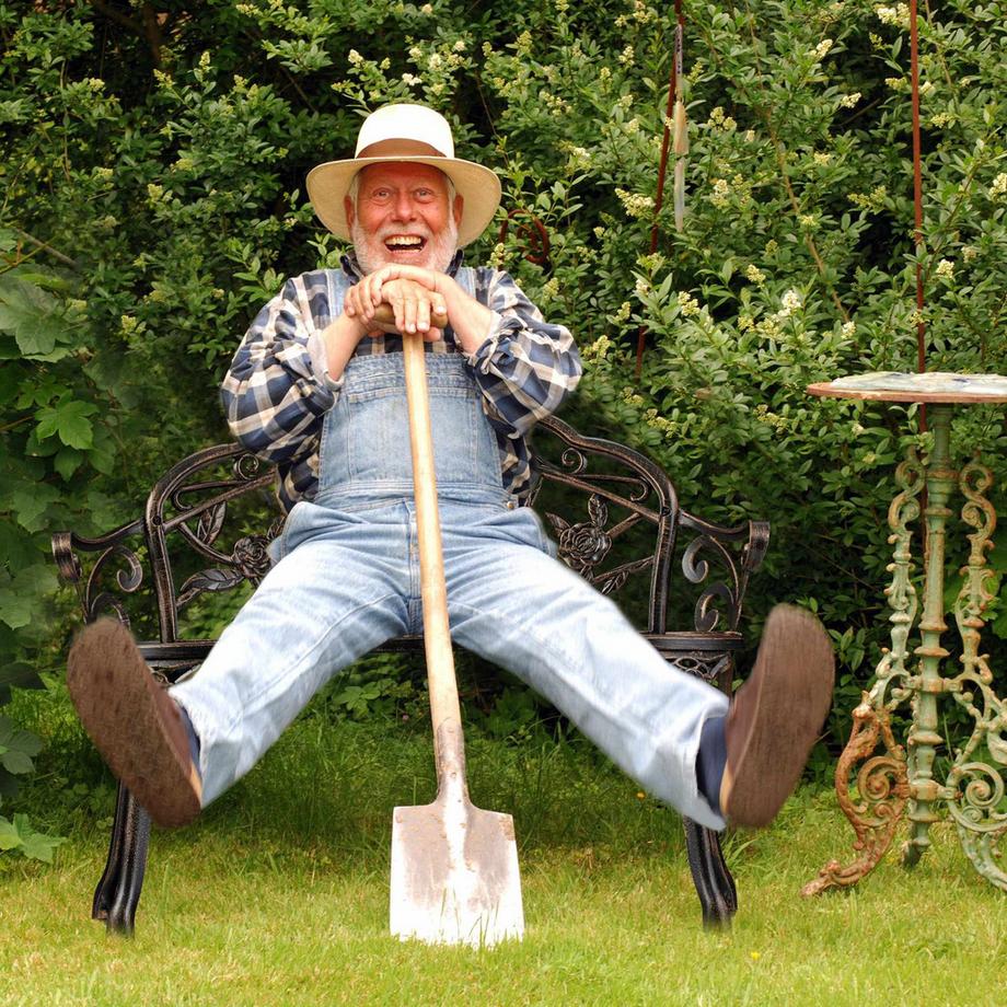 B2X Gartenbank mit Rosen  