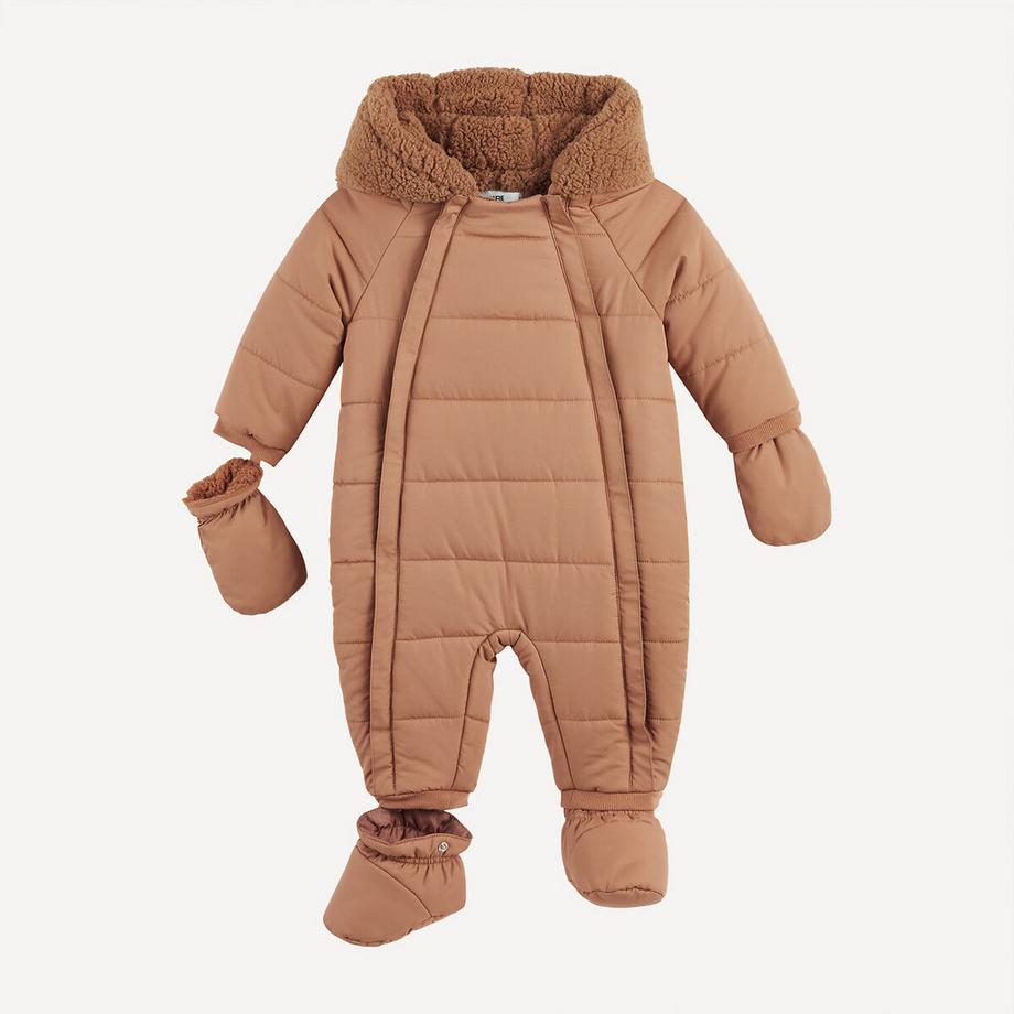 Warmer Overall mit Kapuze