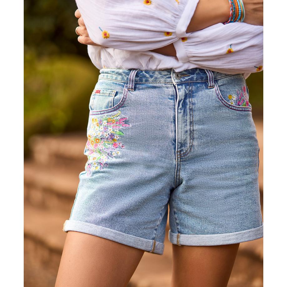 Joe Browns Short Stonewashed con Ricamo Floreale  