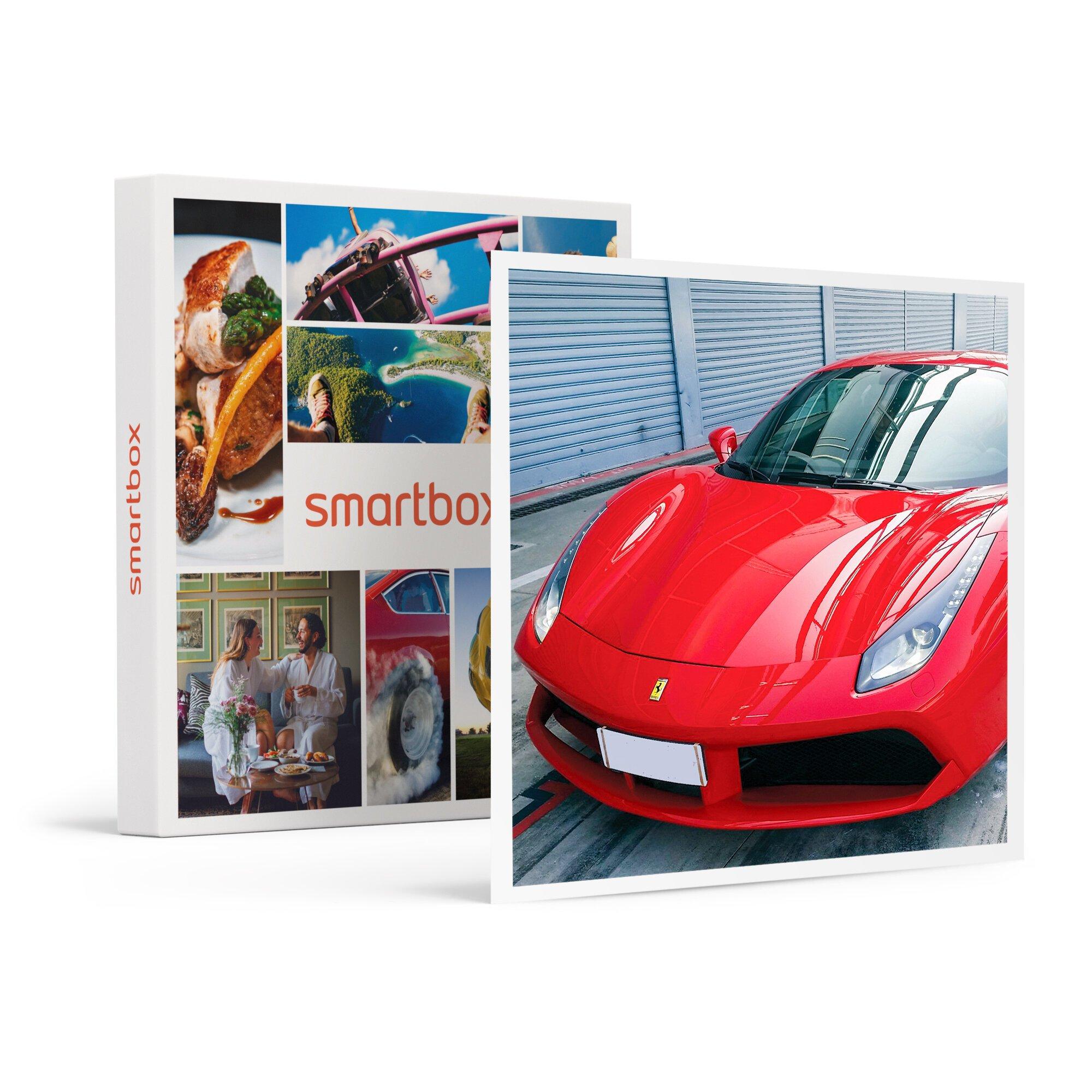 Image of 1 Runde In Einem Ferrari 488 Gtb Auf Der Rennstrecke Von Mugello - Geschenkbox Unisex