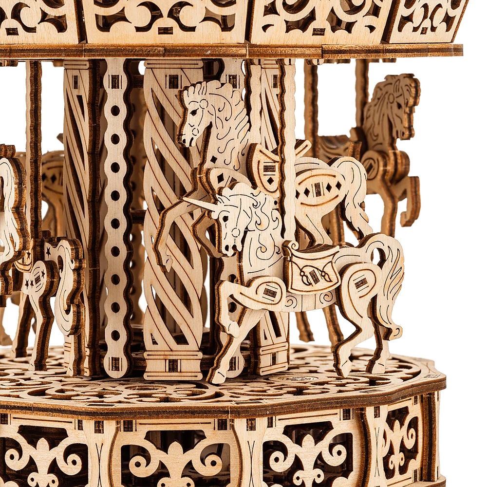 Wood Trick  Bausatz Pariser Karussell (440Teile) 
